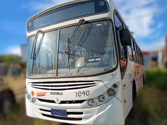 BENZ INDUSCAR APACHE U ANO 2009/2009