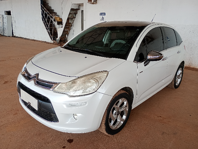 C3 1.6 EXCLUSIV ANO 2015/2015